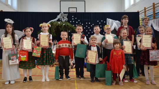 Konkurs "Najpiękniejszy stroik bożonarodzeniowy"