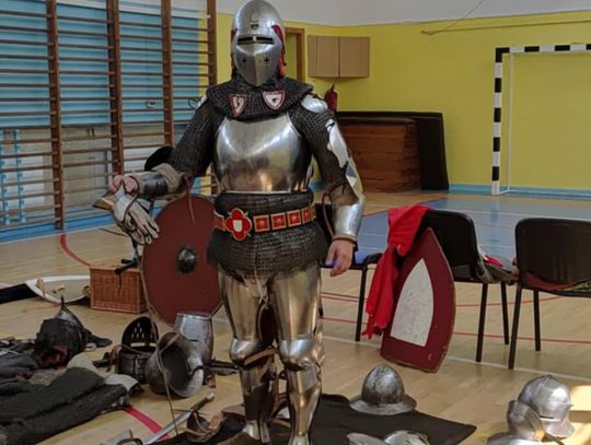 Pokazy historyczne – spotkanie z rycerzami średniowiecza