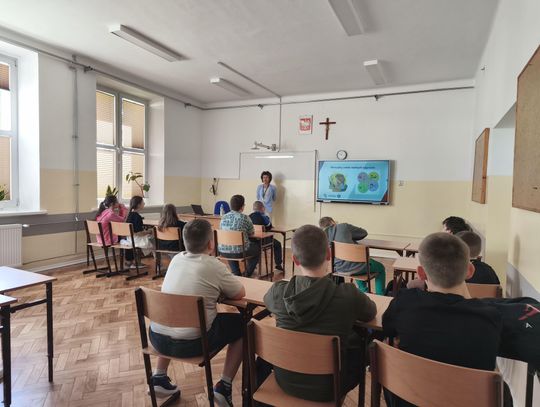 Spotkanie edukacyjne z pracownikiem Powiatowej Stacji Sanitarno-Epidemiologicznej w Krasnymstawie