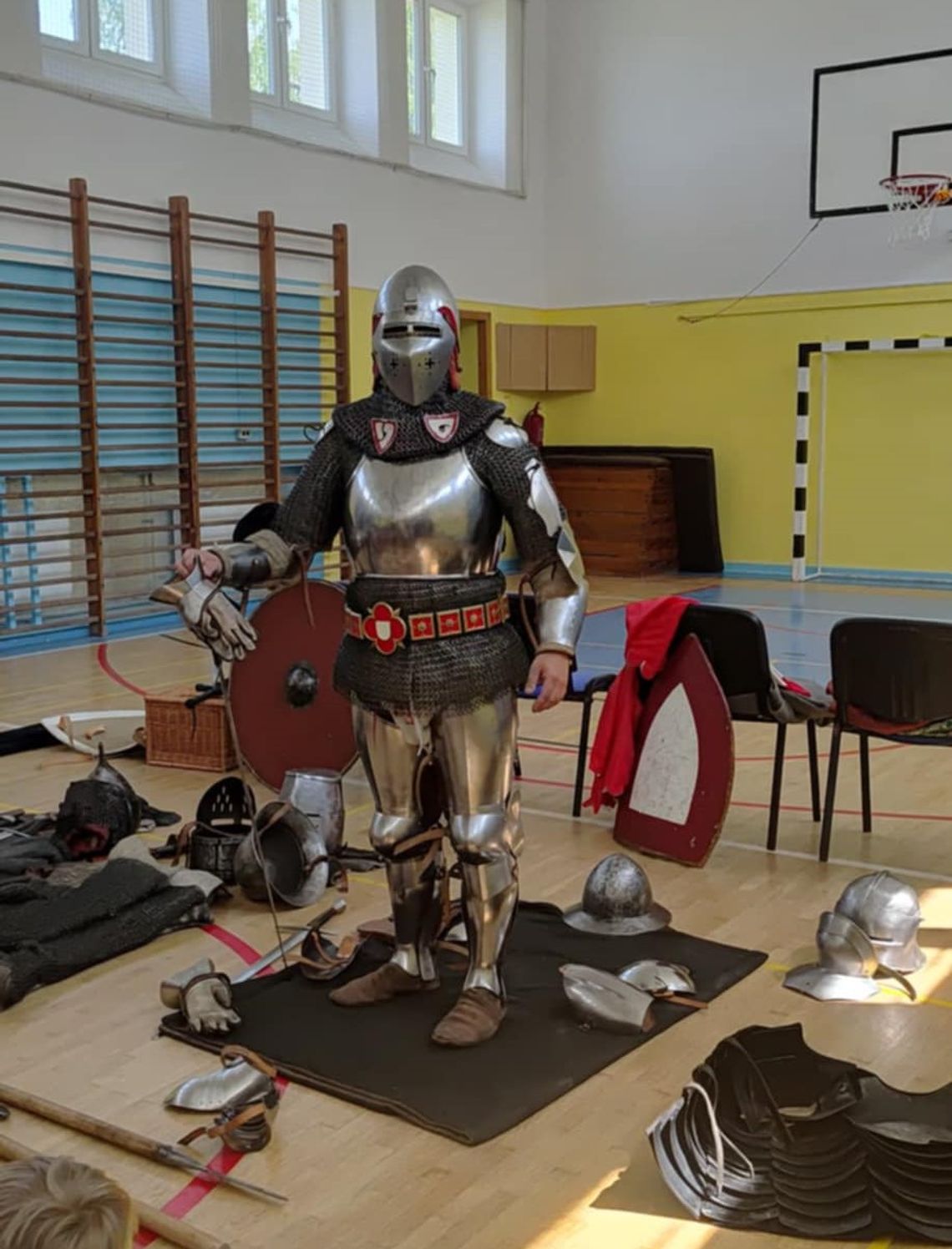 Pokazy historyczne – spotkanie z rycerzami średniowiecza