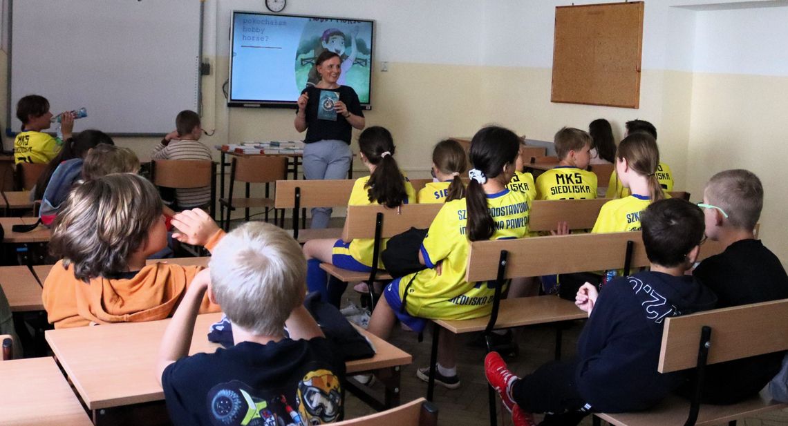 Spotkanie z autorką książek dla dzieci i młodzieży Magdaleną Zarębską