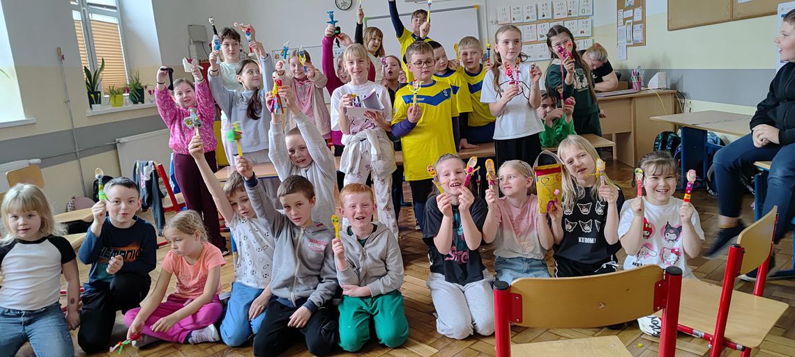 Teatrzyk logopedyczny "Gadułka" Teatrzyk logopedyczny "Gadułka"