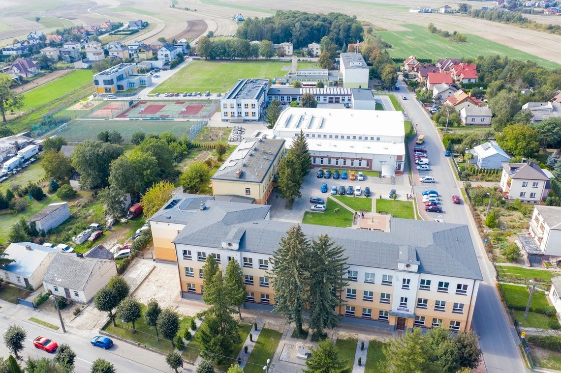 V Powiatowe Dni Kształcenia Zawodowego w Zespole Szkół w Piaskach