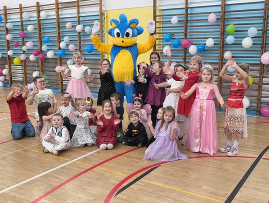 Zabawa karnawałowa dla najmłodszych